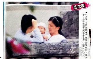 郭富城爆料女儿出国视频,萌娃背影引发网友热议